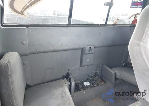 2000 Ford Ranger Xlt z USA, uszkodzony, nr VIN 1FTZR15X3YTA86729